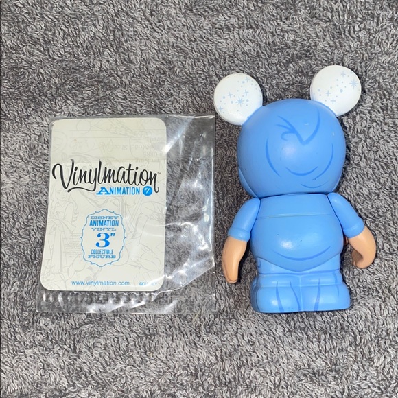 🌵 Retired Disney Vinylmation Fairy Godmother from the "Cinderella" series! - Picture 2 of 3